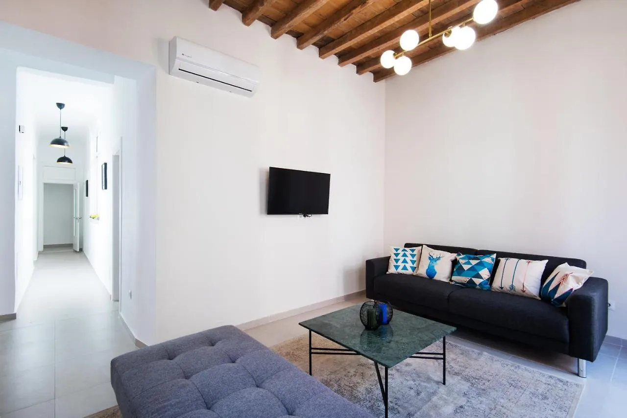 Malaga Tour Apartment- Elegance & Confort In The Historic Center Apartment