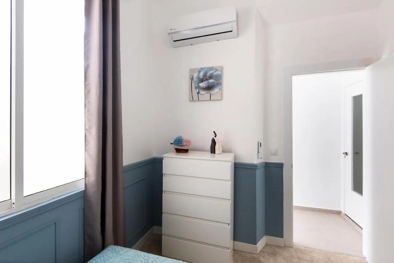 Malaga Tour Apartment- Elegance & Confort In The Historic Center Spain
